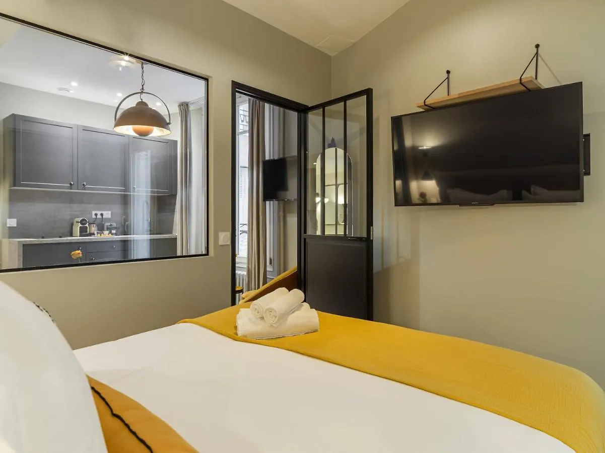 Fabulous Grey Apartment Paris 0*,  France